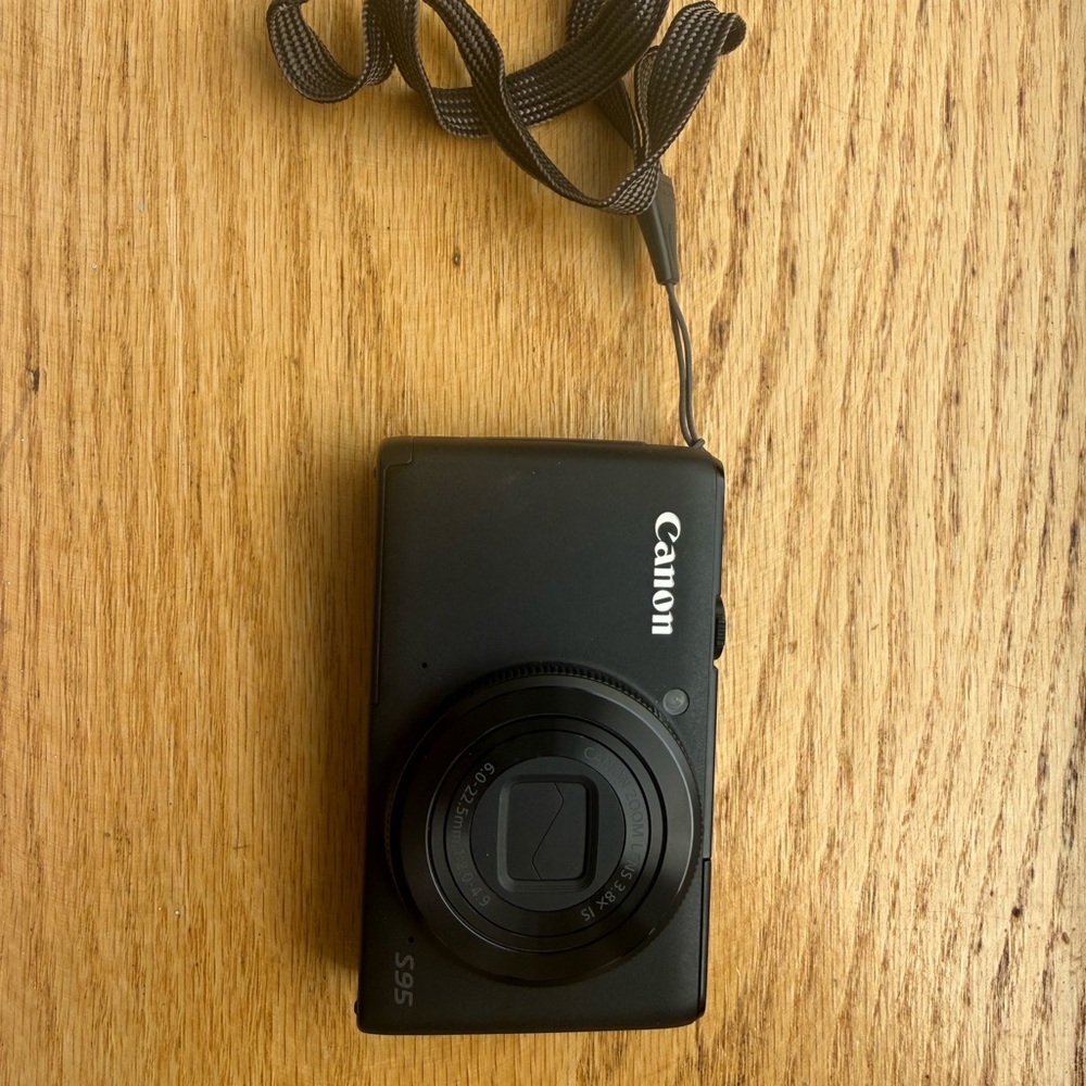 Cannon power shot S95